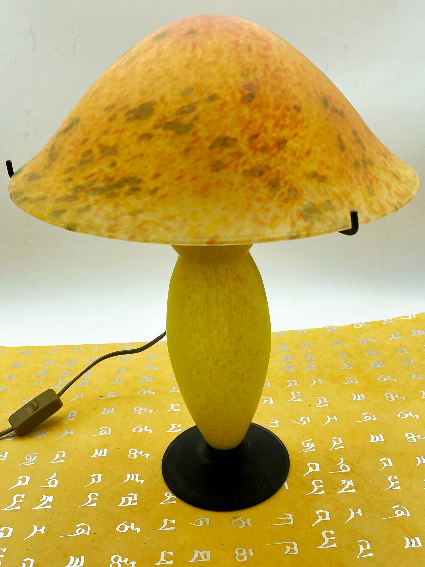 French Mushroom-Shaped Glass Table Lamp from Loire Chateau
