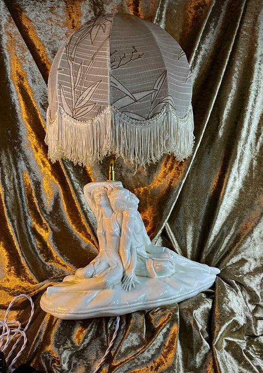 Original Jugendstil Lamp 1910 “Amor & Psyche” White Porcelain & Brass Figurative Table Lamp with Original Shade