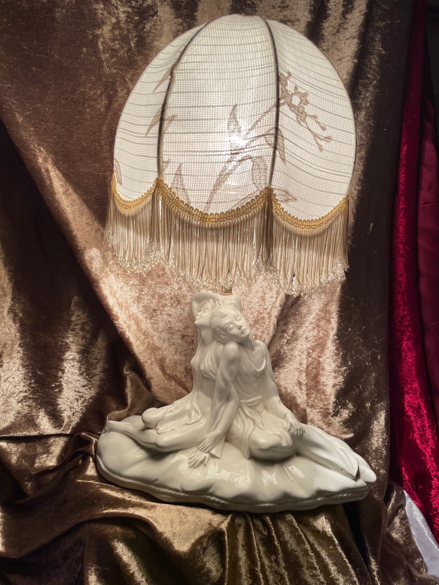 Original Jugendstil Lamp 1910 “Amor & Psyche” White Porcelain & Brass Figurative Table Lamp with Original Shade
