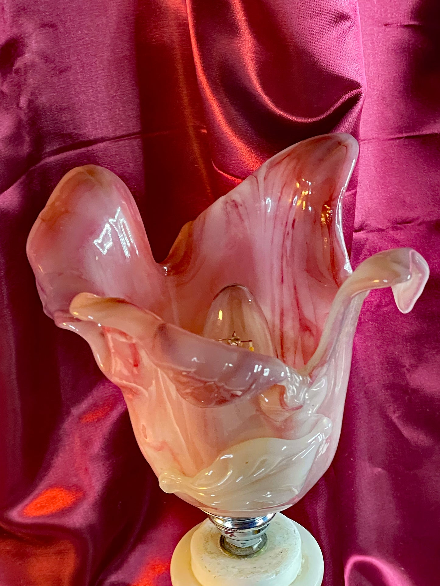 🌸 Pair of Vintage Italian Alabaster Marble Lamps with Pink Murano Glass Tulip Shades — Romantic Mid-Century Boudoir Lighting