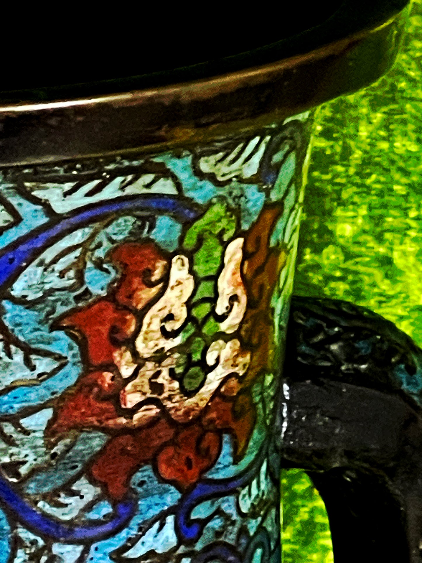Monumental Meiji Cloisonné Bronze Vase c.1900 — "The Hunt for the Giant Carp" — Attributed to Genryusai Seiya, 37 cm, Twin-Handled