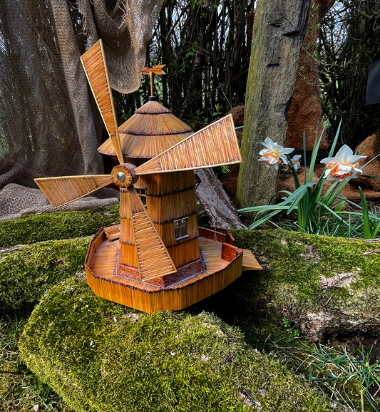 Vintage Matchstick Windmill with Light & Turning Blades – Tramp Art Folk Sculpture, 1950s–70s