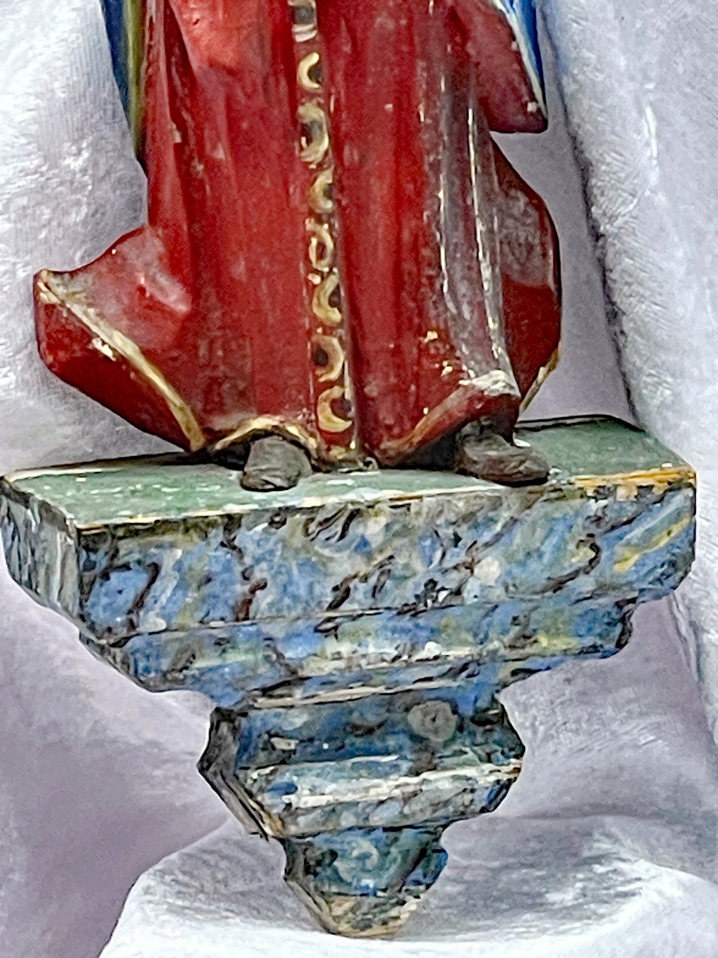 Antique Spanish Madonna Statue – 19th Century Polychrome Gesso Holy Figure – Red Blue White – Hand-Carved Religious Sculpture (36 cm)