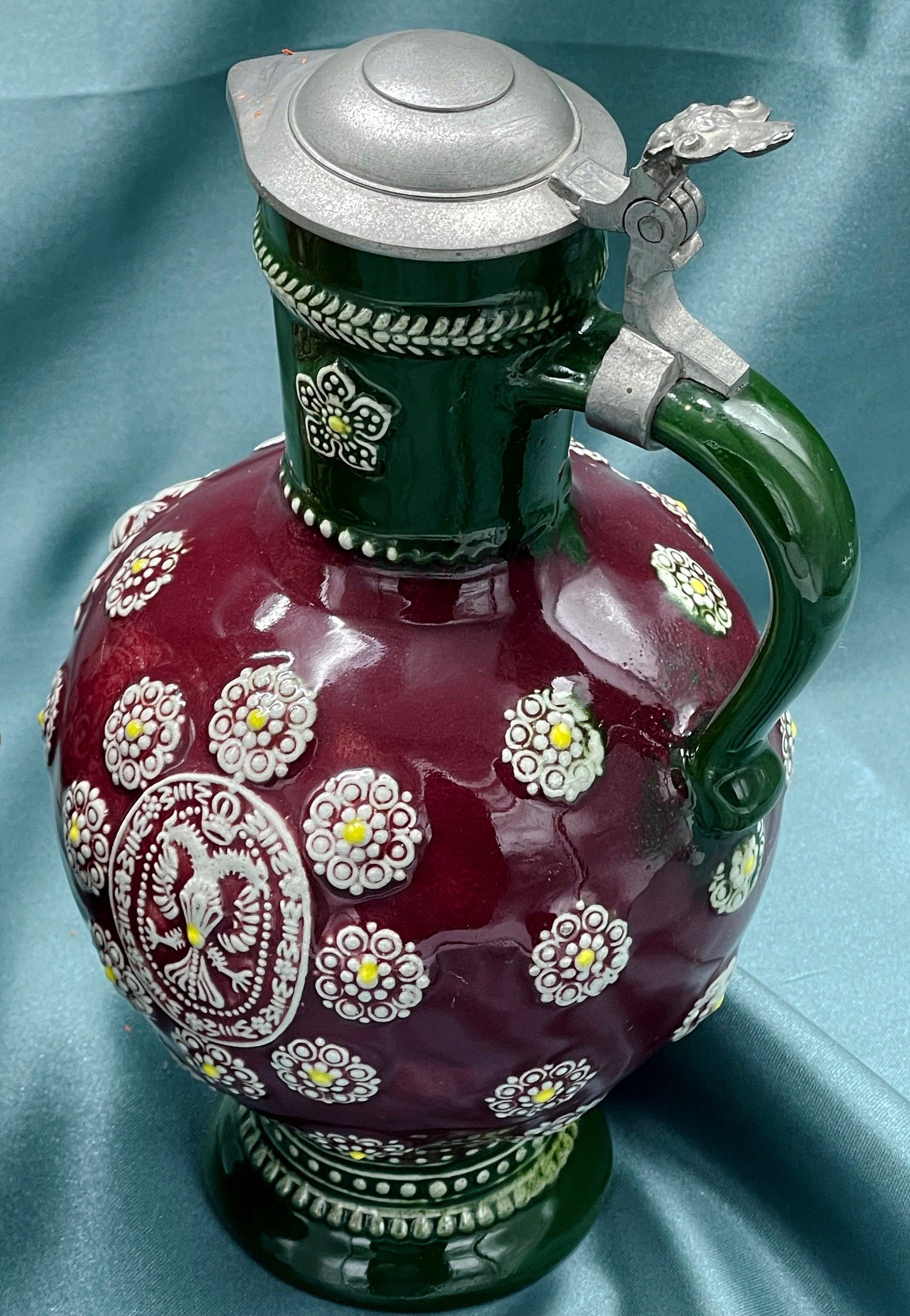 Westerwald salt-glazed jug floral medallion detail
