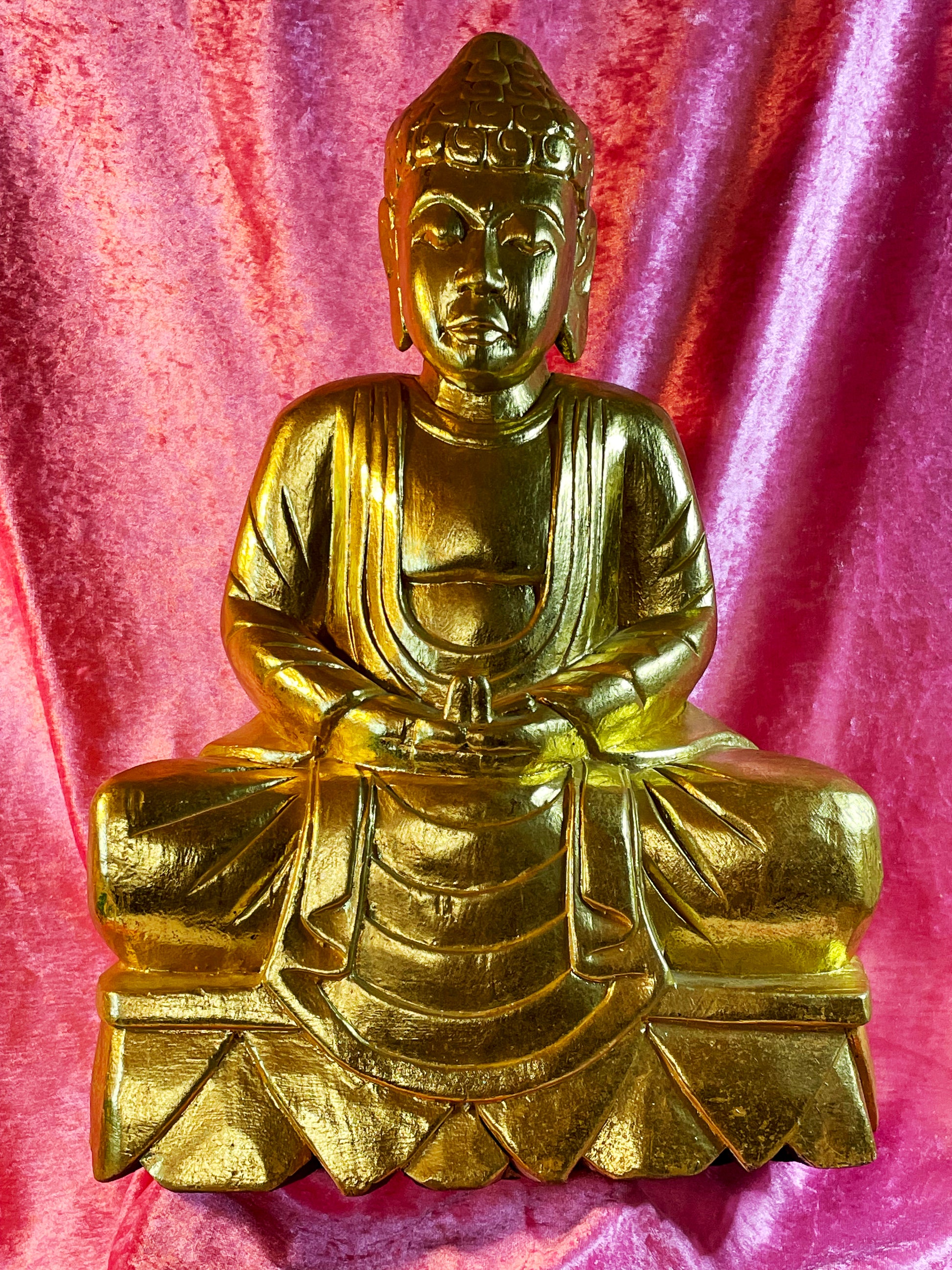 Hand-carved gilt wood meditating Buddha on lotus throne, front view, 48 cm