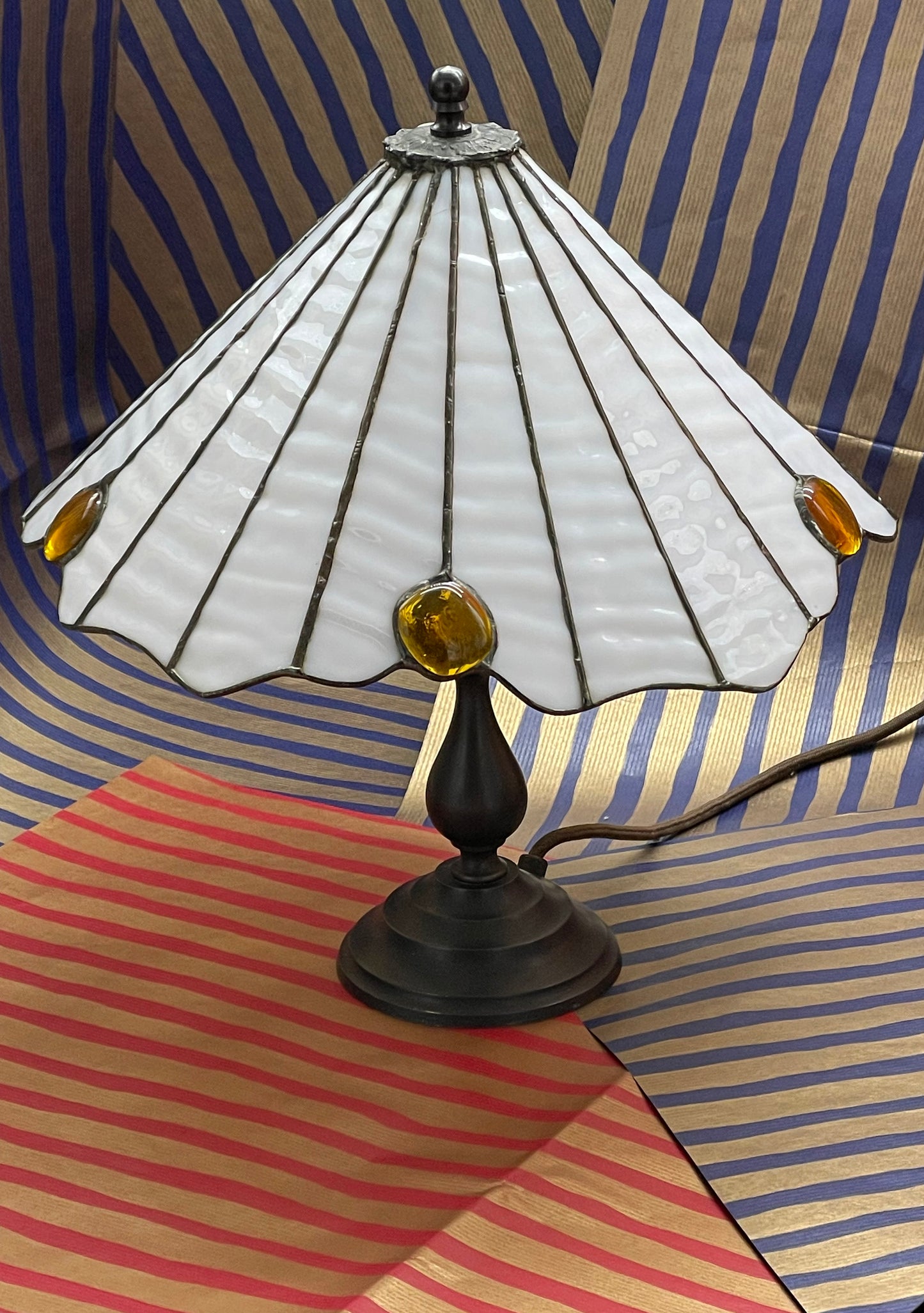 Bronze baluster lamp base detail