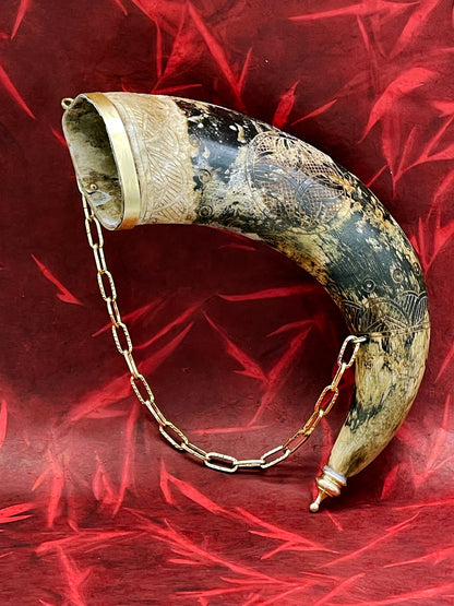 Antique Engraved Powder Horn with Archaic Motives