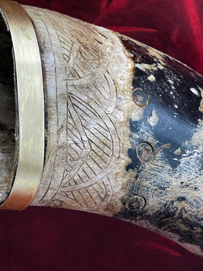 Antique Engraved Powder Horn with Archaic Motives
