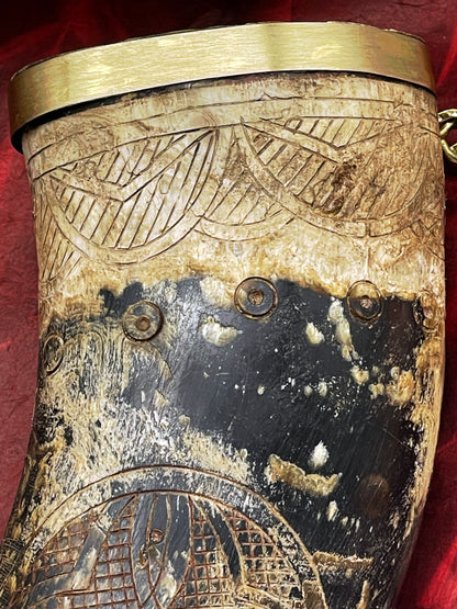 Antique Engraved Powder Horn with Archaic Motives