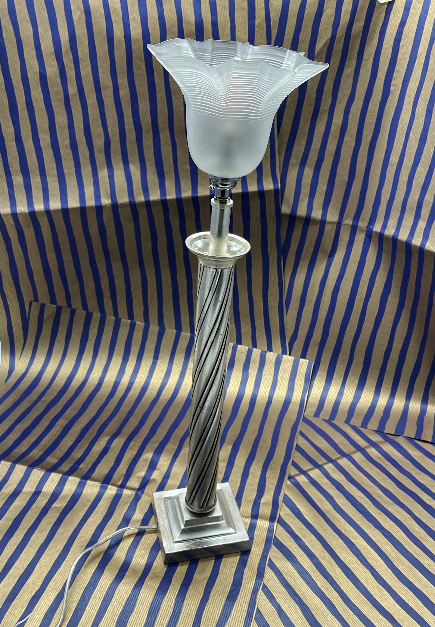 Silvered Art Déco floor lamp full view