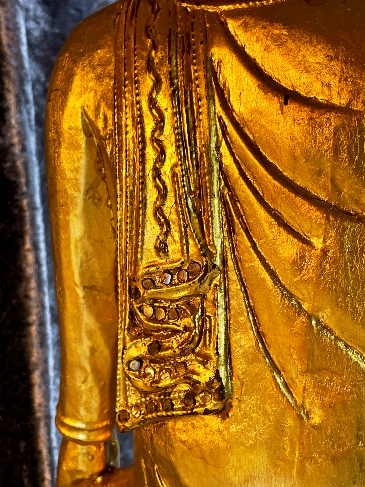 Vintage Mandalay Style Standing Buddha – Gold Gilded Burma Myanmar – 60 cm – Spiritual Statement Sculpture