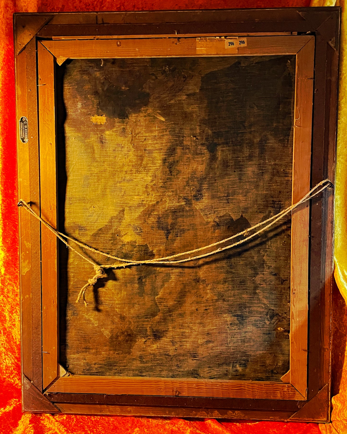 Mystical Roses Still Life by Aurél Náray (1883–1959) – Large Antique Hungarian Floral Painting c.1920 in Ornate Gilt Frame