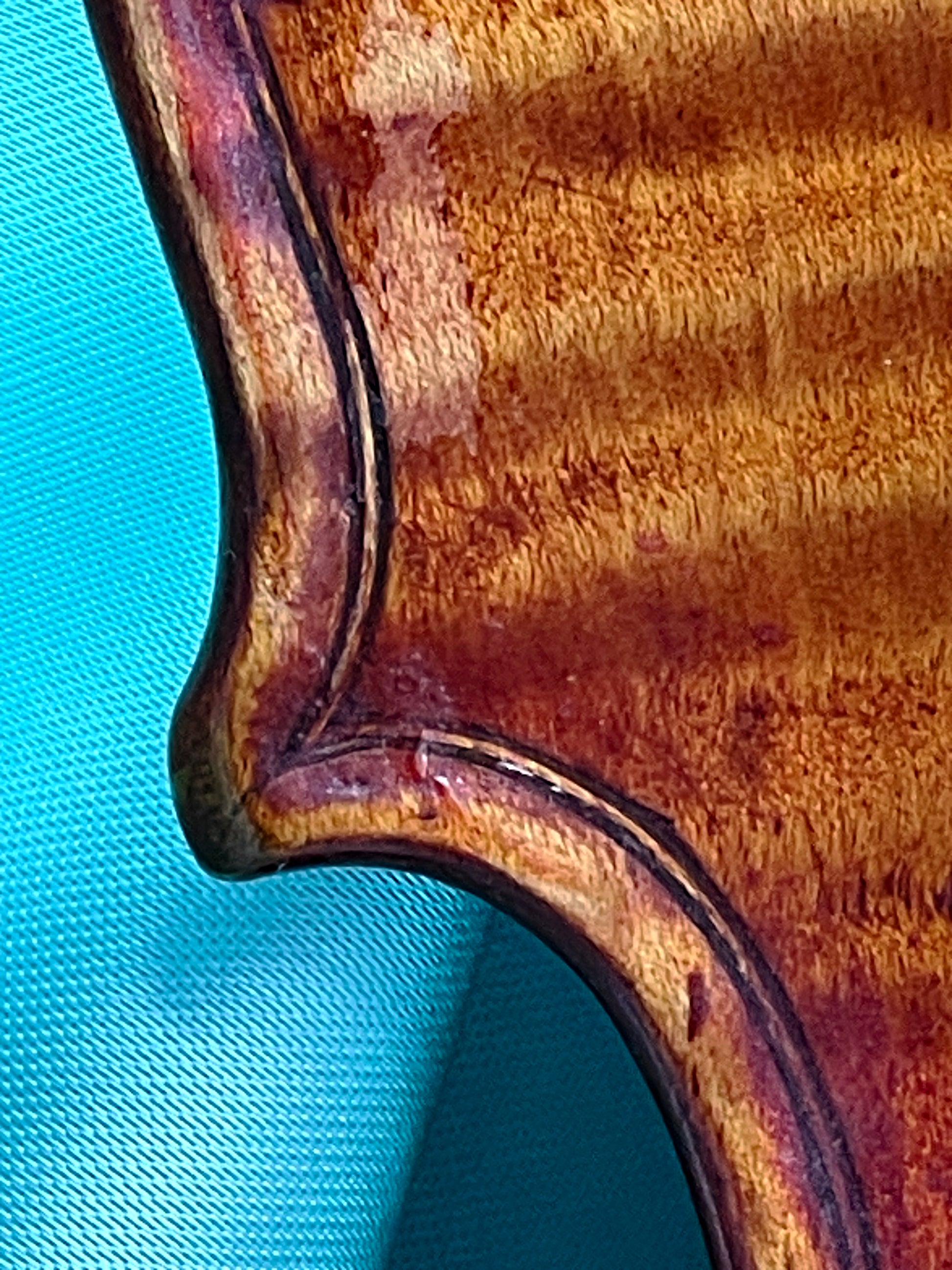 Antique American violin scroll and pegbox
