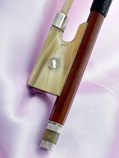 Fine Italian Violin Bow with White Horn Frog – Concert-Ready, Professionally Set Up