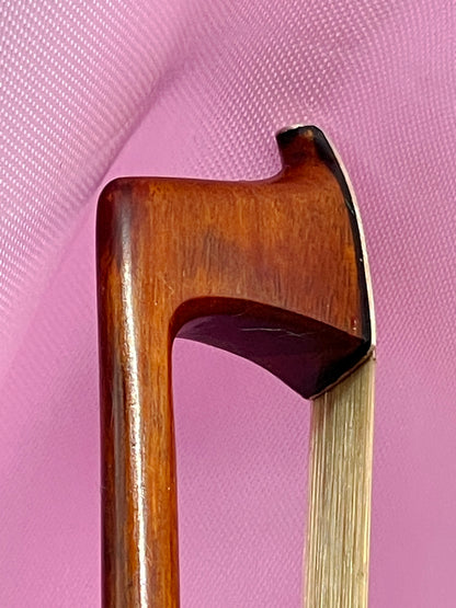 Fine Italian Violin Bow with White Horn Frog – Concert-Ready, Professionally Set Up