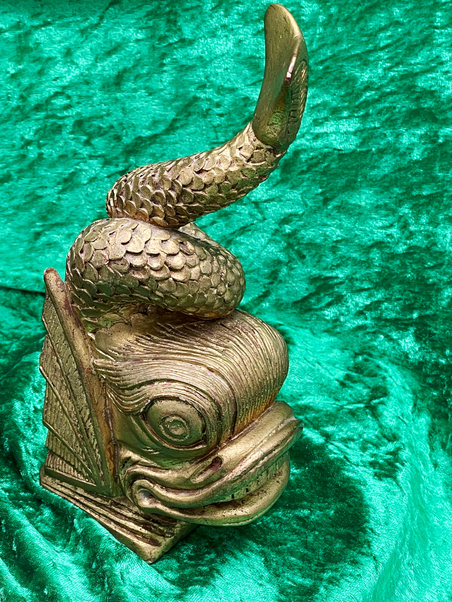 Golden decorative fish sculpture detail
