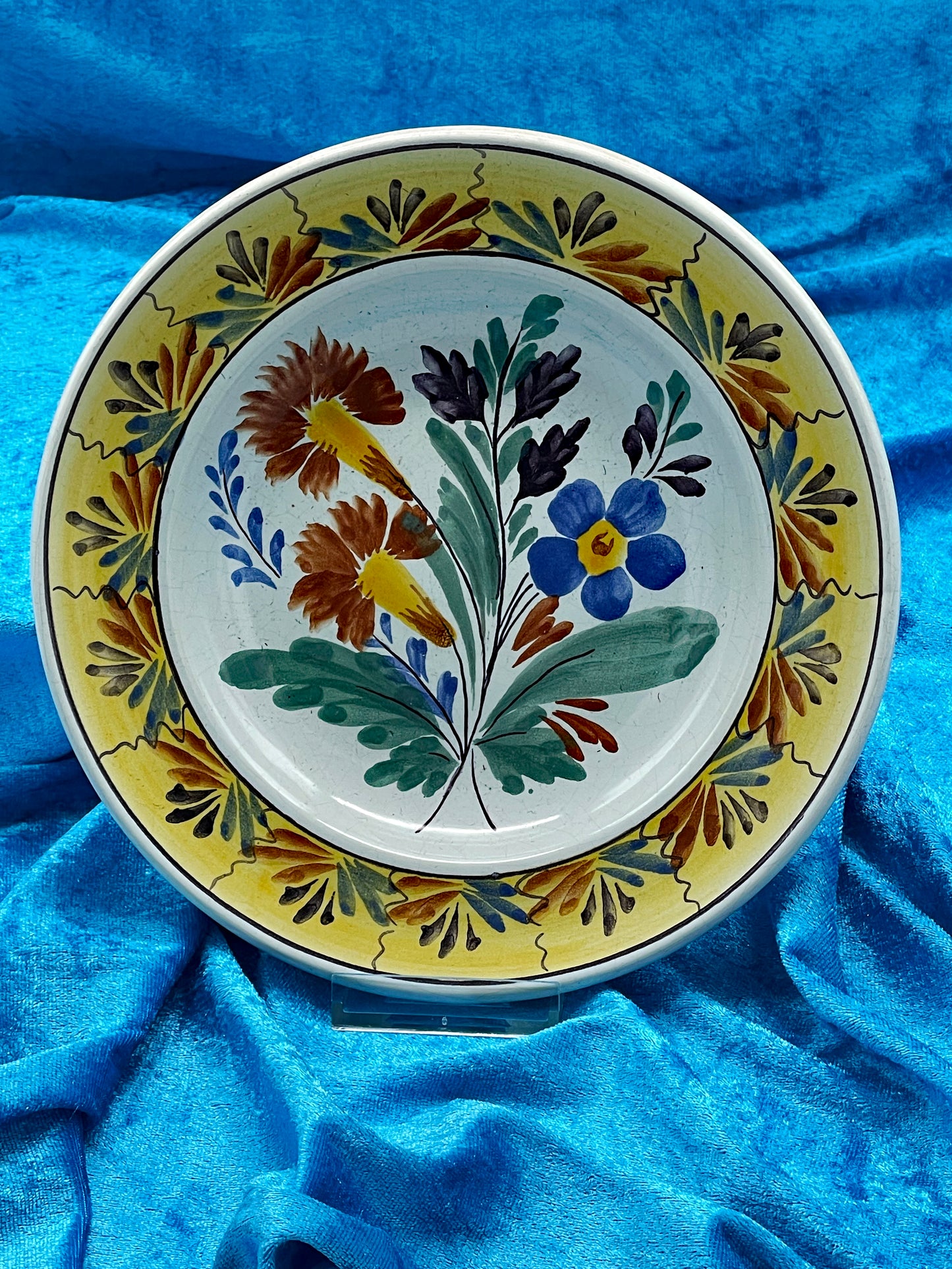 Set of Kellinghusen Trenck faience plates
