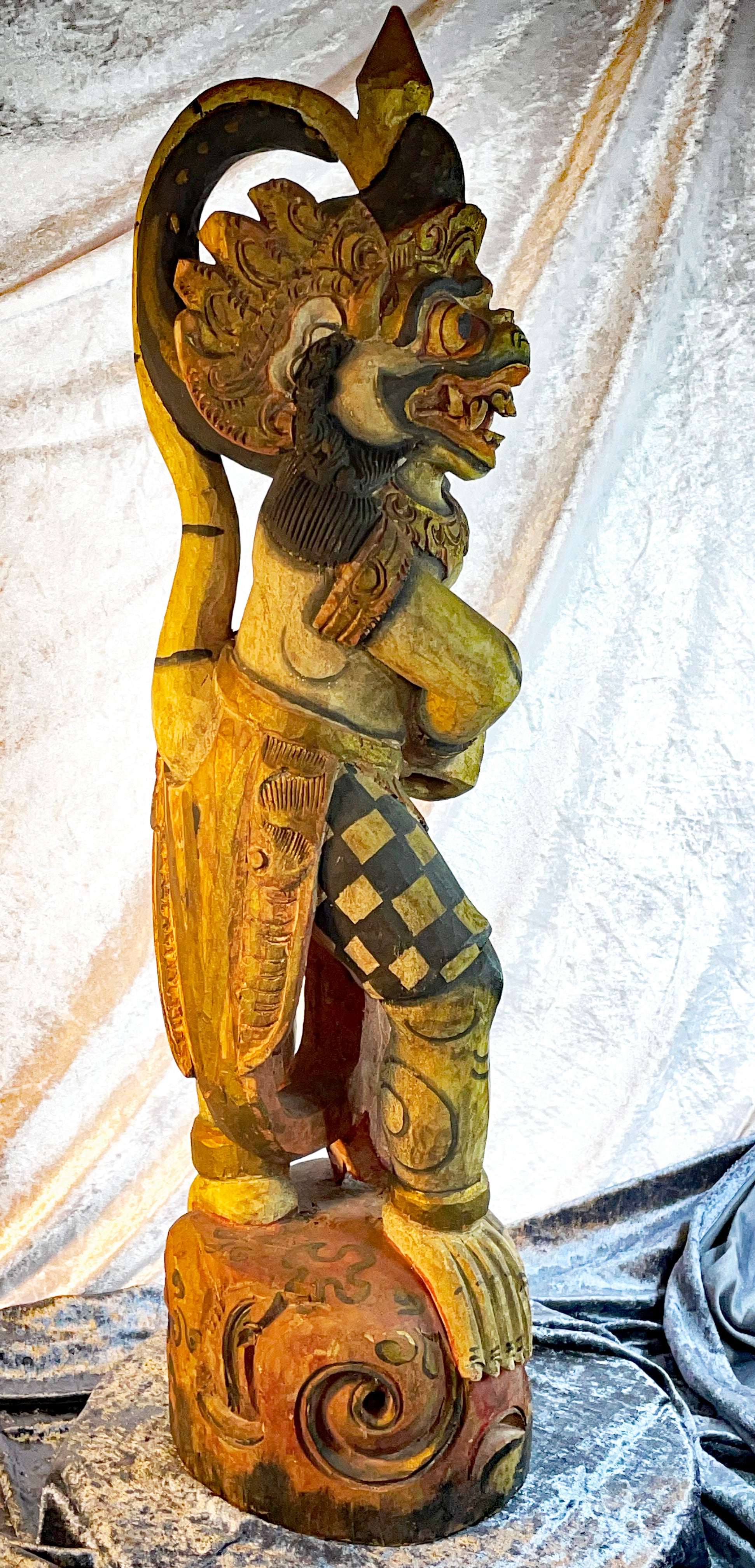 Detail of the polychrome surface and carving