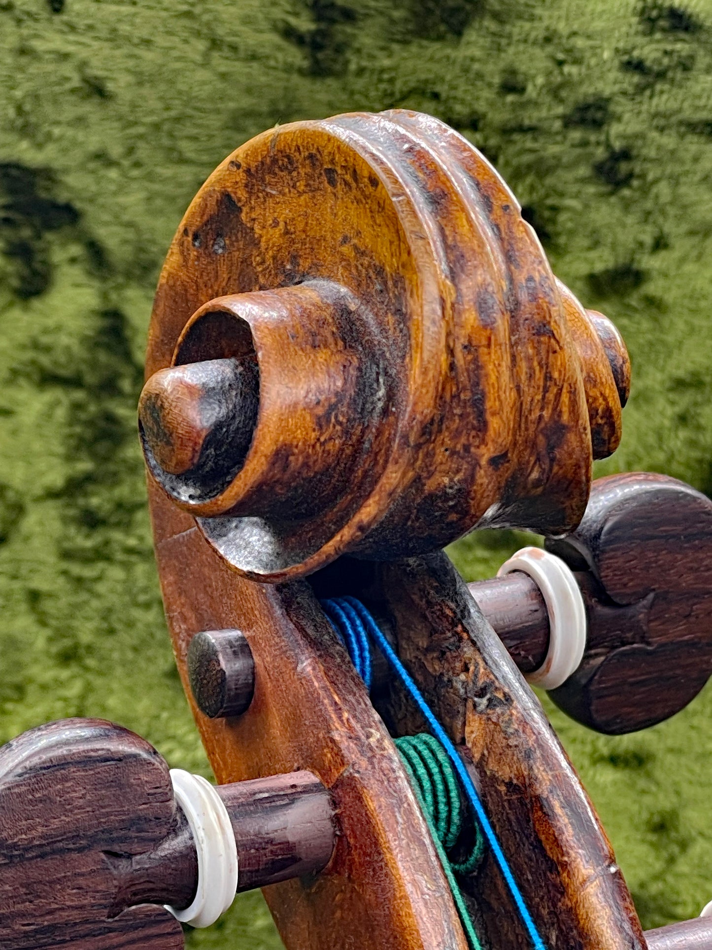 Old Italian Violin with Rare Light-Yellow Varnish | MILANO