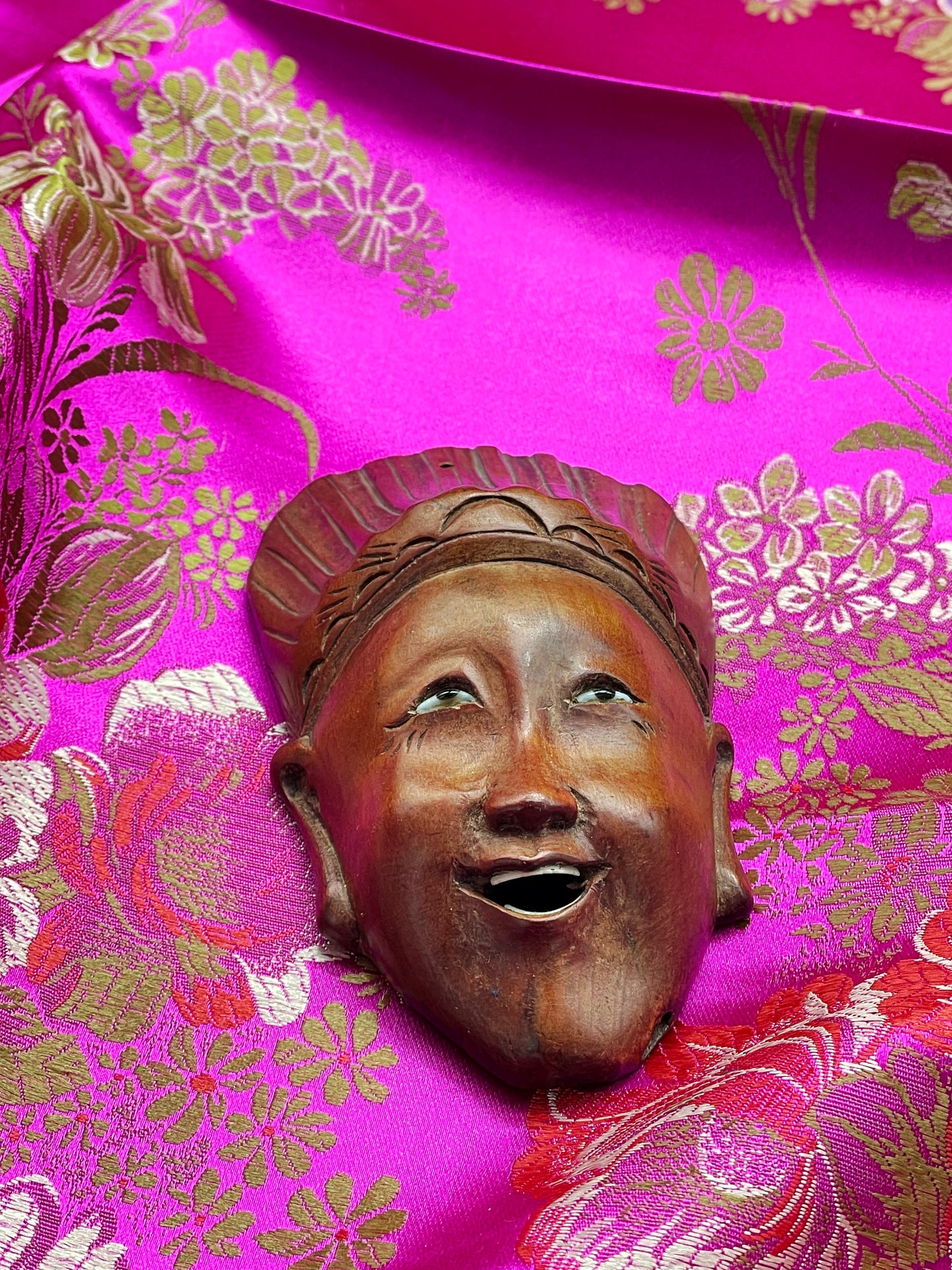 Set of Three Hand-Carved Chinese Opera Masks in Hardwood – Miniature Wall Sculptures