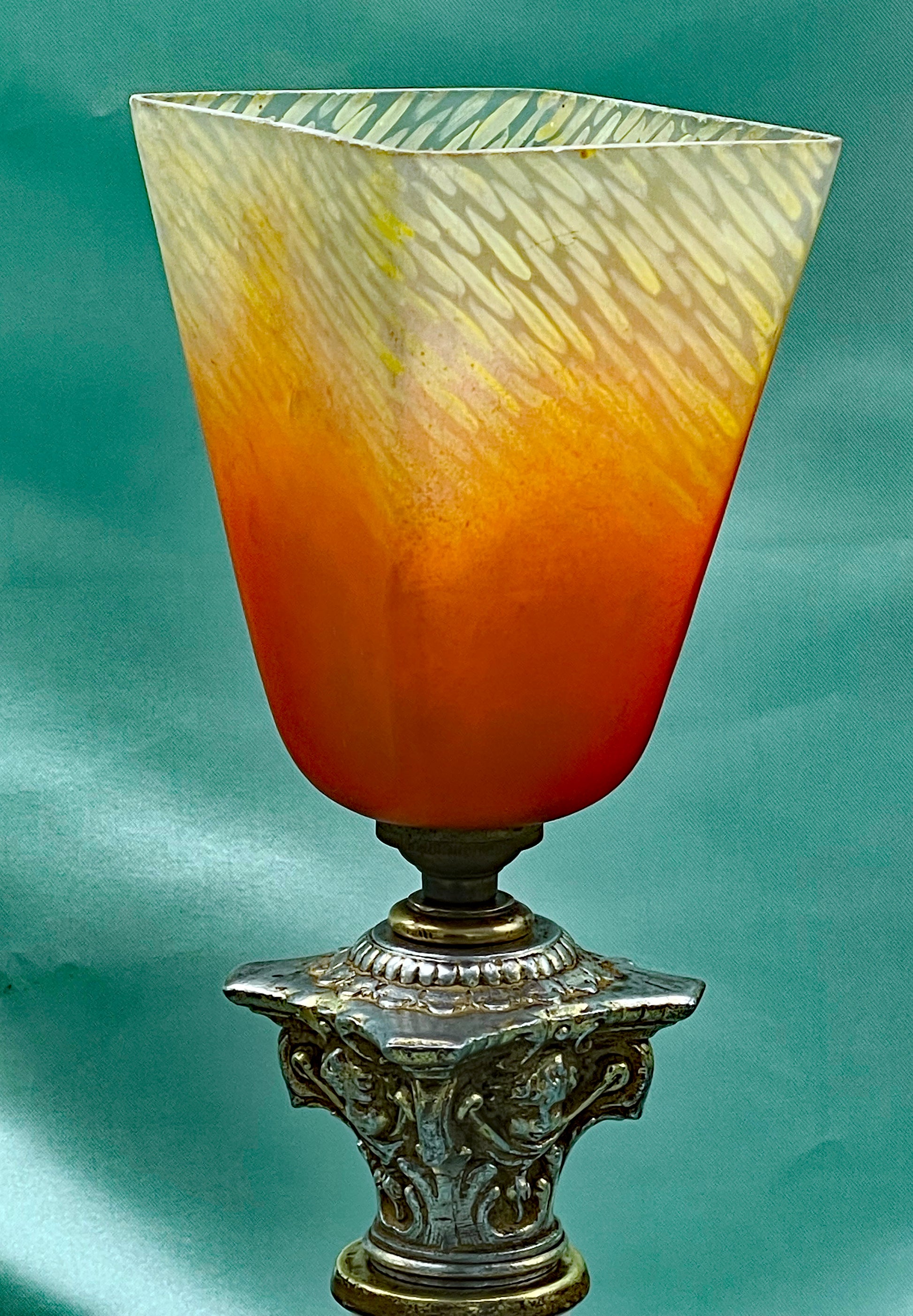 Art Deco marble lamp with orange-red and white pate de verre tulip shade