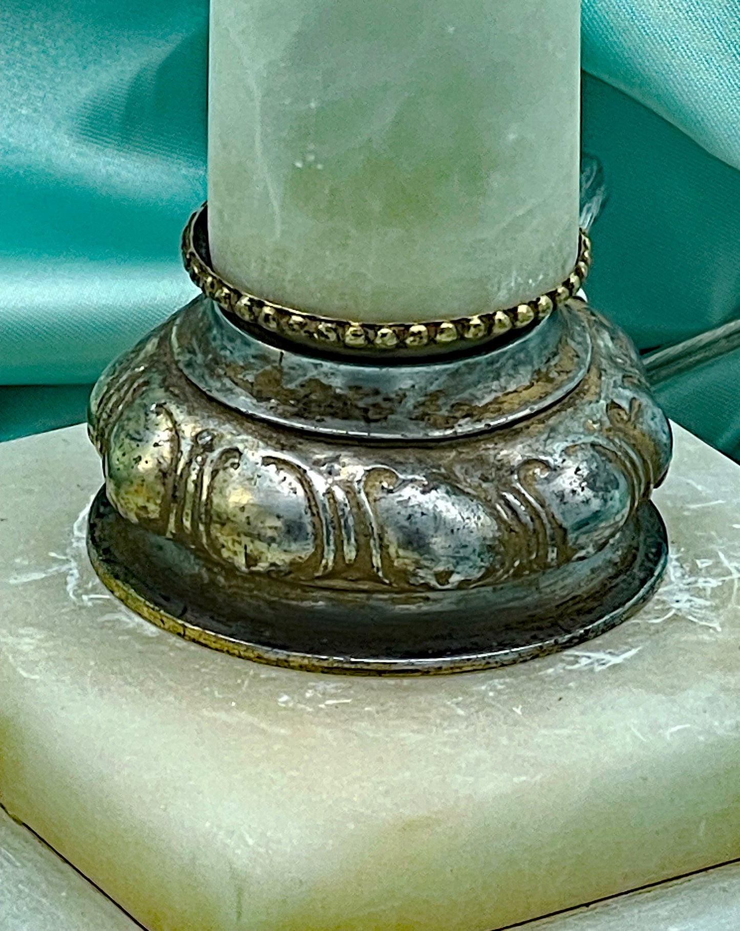 Orange-red and white pate de verre tulip glass shade close up