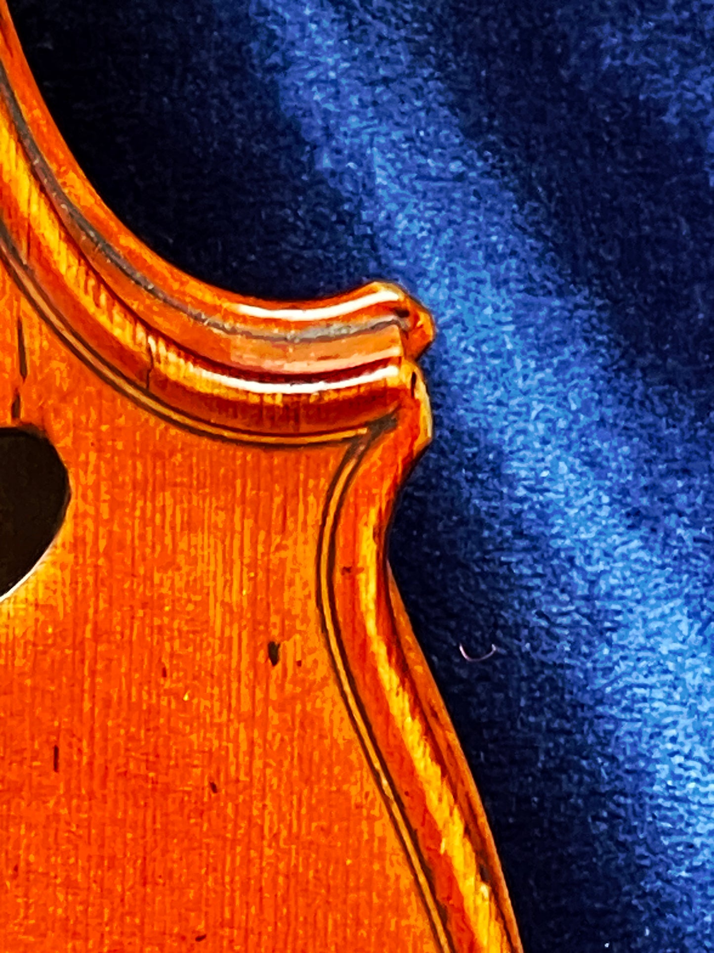 Fine Antique Italian Violin | Hand-Crafted Master Instrument with Brilliant Tone | From Professional Musician's Estate