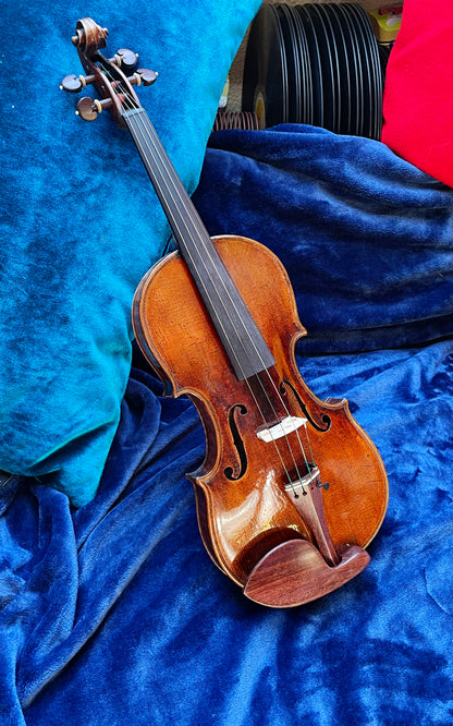 [SOLD] Fine Antique Concert-Ready Violin – Inscribed "Baptista"
