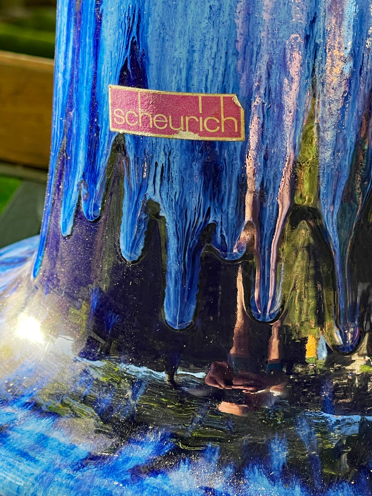 Scheurich original label detail on the vase neck