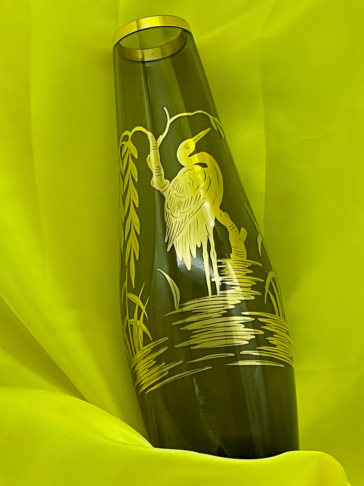 Green glass vase with gilded crane motif signed Alfred Taube, 1950s Germany