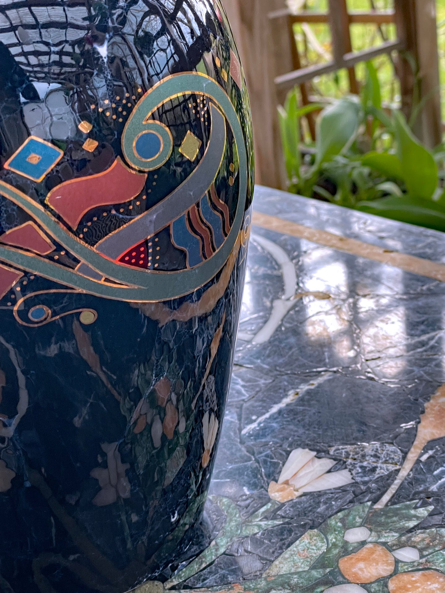 Postmodern Italian Glazed Ceramic Vase with Gilded Rim and Abstract Motifs – 1980s Studio Art Style