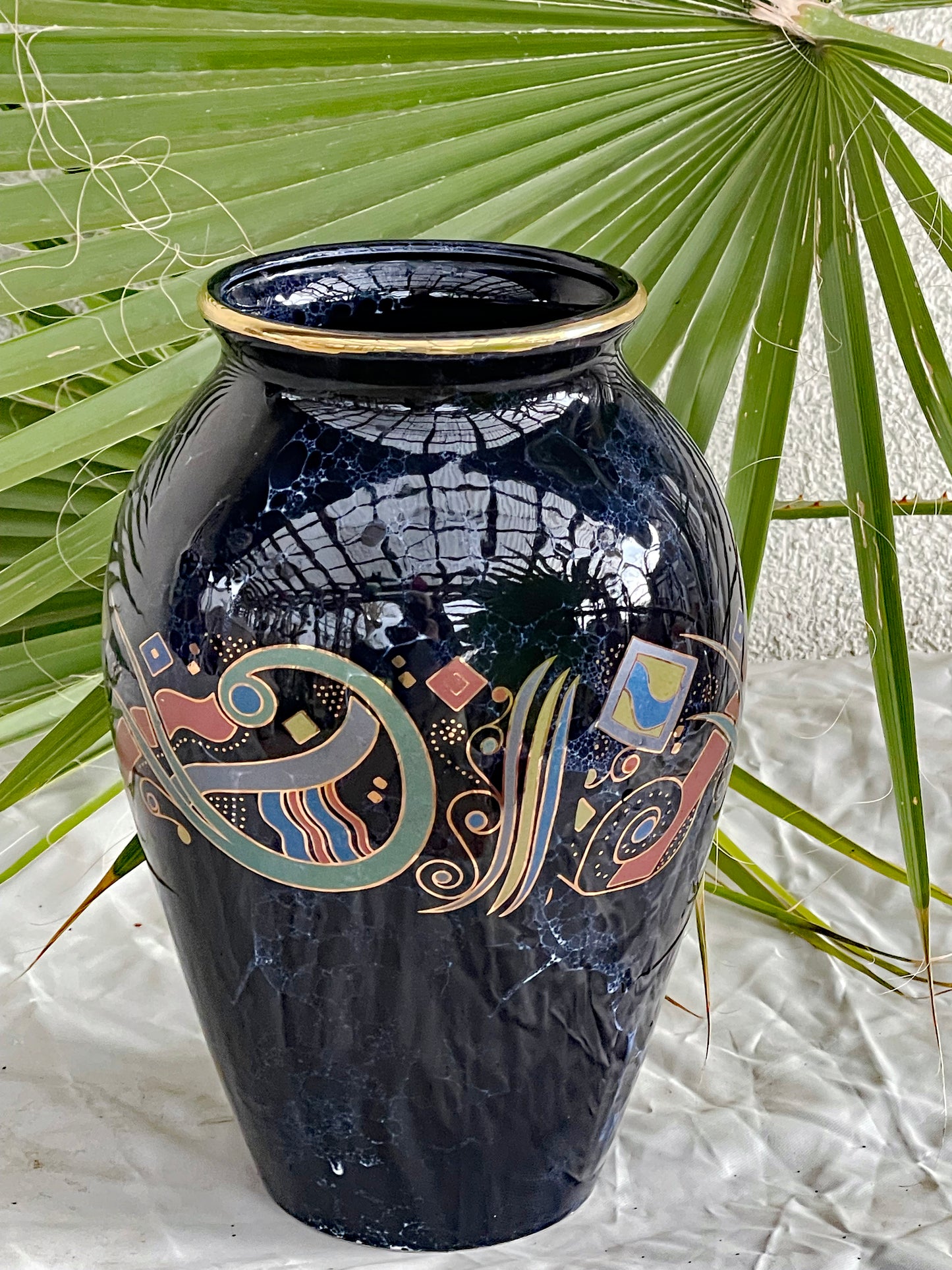 Postmodern Italian Glazed Ceramic Vase with Gilded Rim and Abstract Motifs – 1980s Studio Art Style