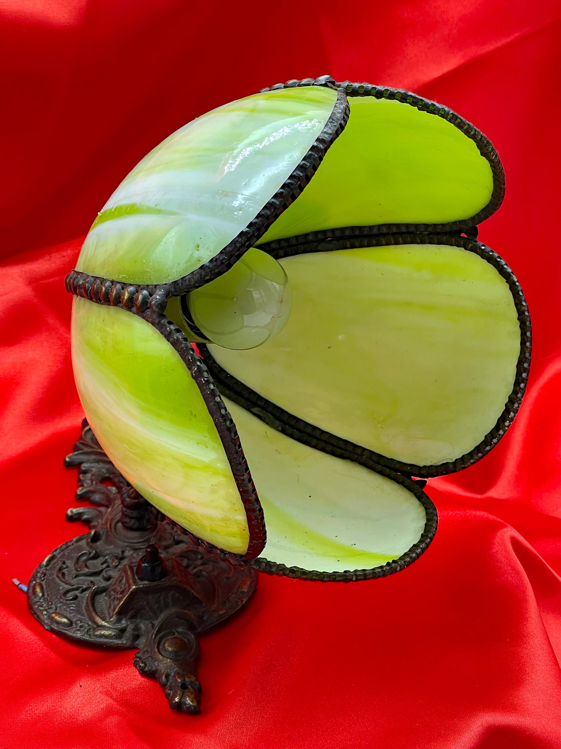 Top down view of the water lily petal arrangement of the glass shade